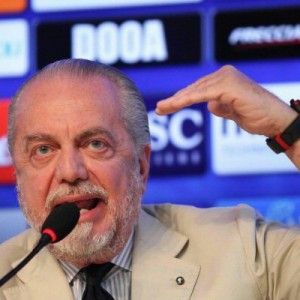 Napoli, De Laurentiis: "Faremo tre colpi, nostra carta vincente &egrave; Benitez"