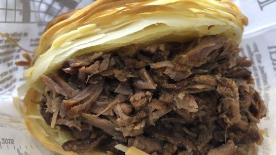 Conoscete il roujiamo? Il panino cinese alla conquista di Roma