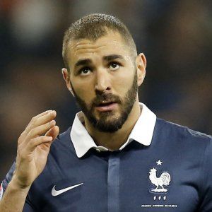 Francia, Benzema ancora nei guai: è testimone in inchiesta su riciclaggio