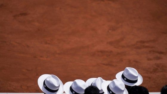 Tennis, l'ombra del Covid sul Roland Garros: per la stampa spagnola 4 positivi