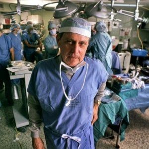 E' morto Thomas Starzl, rivoluzionò il trapianto d'organi