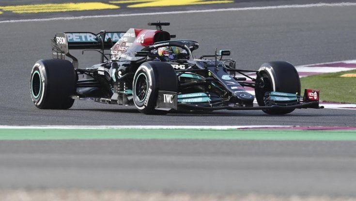 F1, respinto il ricorso della Mercedes: niente penalità a Verstappen