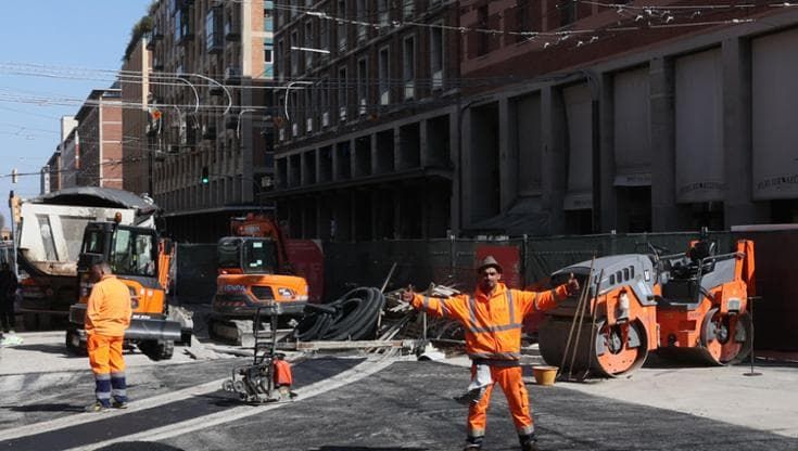 Tram, spunta un esposto contro i lavori in via Ugo Bassi