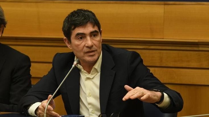 Fratoianni: “Il governo resti fuori dal Board, è solo un comitato d’affari”