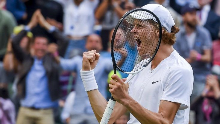 Sinner, sfida al re Djokovic: "Jannik impara in fretta, lotterà presto per vincere Wimbledon"