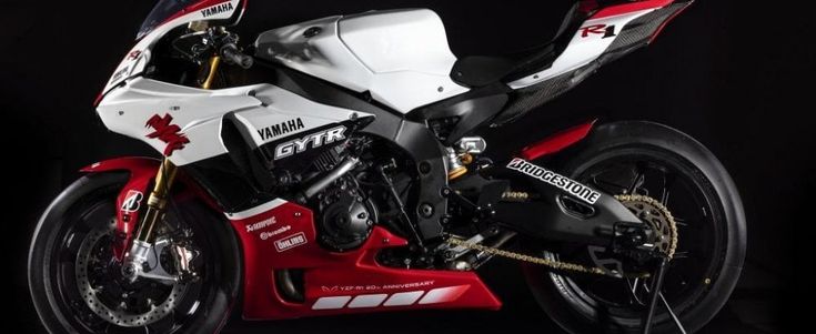 Yamaha YZF-R1 Gytr, nata per la pista