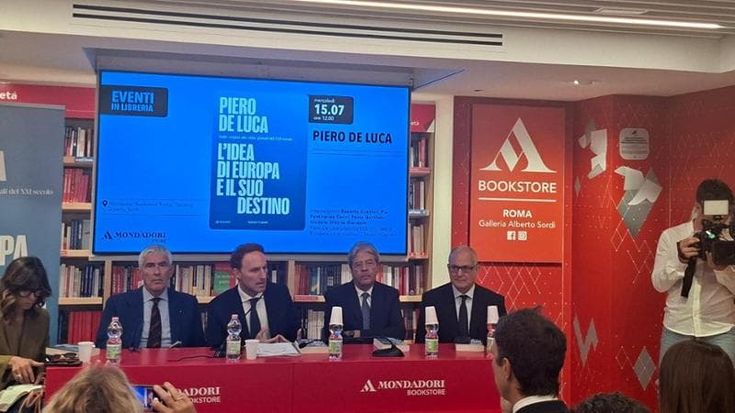 Gentiloni: “L’Europa è un tema dirimente, due terzi delle regole le decide Bruxelles, non Roma”