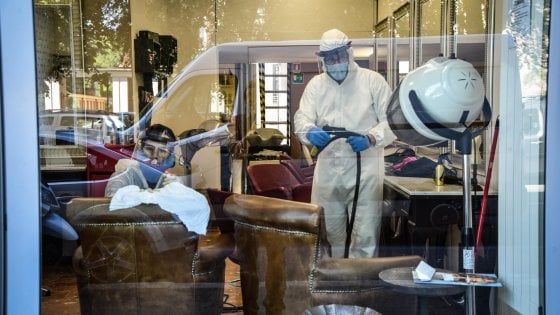 Coronavirus e bufale, il ministero della Salute smentisce: "L'ozono non è garantito contro il Covid"