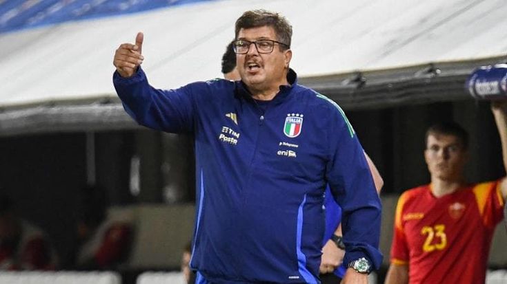 Nazionale, le regole di Baldini: stanze doppie e niente telefonini. Nello staff Antognoni e Barzagli