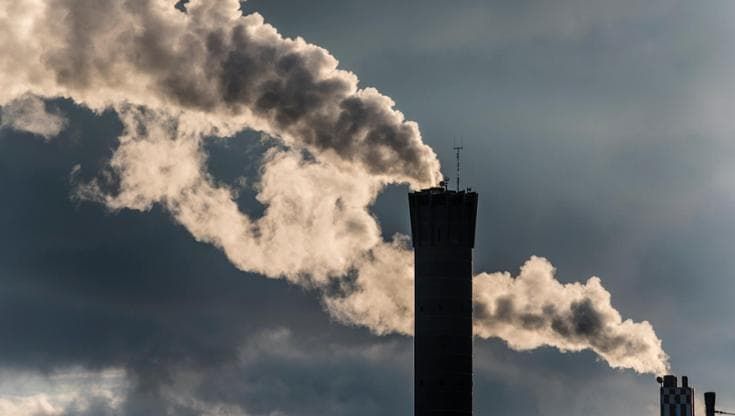 Ue: inquinamento in calo, ma non basta