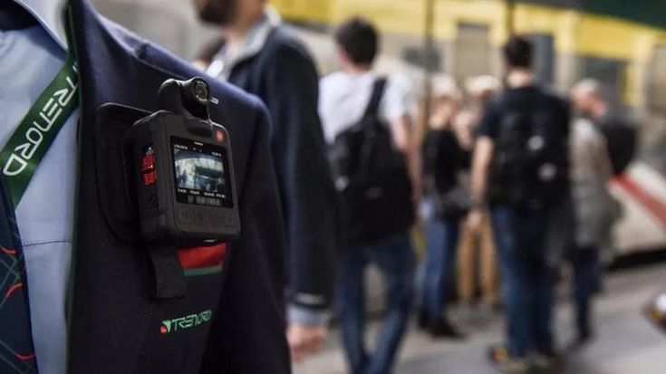 Bodycam sui treni, in Liguria si parte con dieci sorveglianti per turno