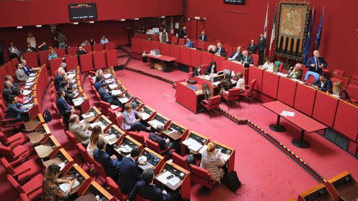 Tursi, consiglieri e assessori all’assalto delle Regionali