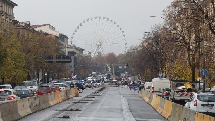 Lavori della tramvia in viale Lavagnini, da stanotte il cantiere si allarga