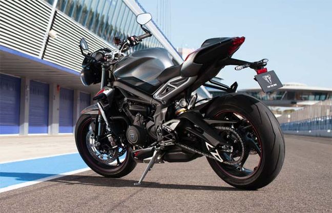 Triumph Street Triple RS, l’evoluzione continua