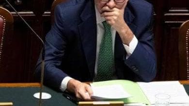 Tasse, tutto il peso dell'Irpef su un terzo dei contribuenti. 'Nove milioni pagano zero'