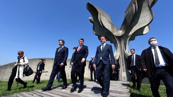 Ebrei, serbi e Rom di nuovo insieme per ricordare la Auschwitz dei Balcani