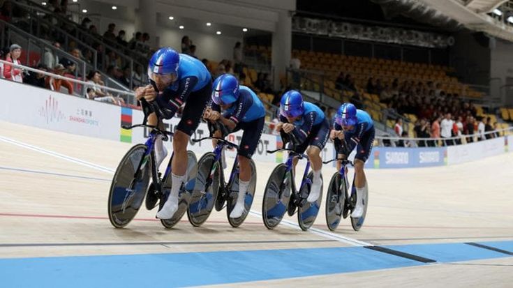 Italia, doppio argento nell’inseguimento a squadre ai mondiali di ciclismo su pista