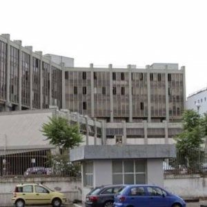 Bimba morta in piscina nel Sannio, gip dispone indagini su genitori