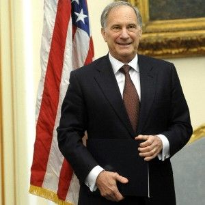 L'ambasciatore Usa: "Renzi &egrave; bravo, mi ricorda Ronald Reagan"
