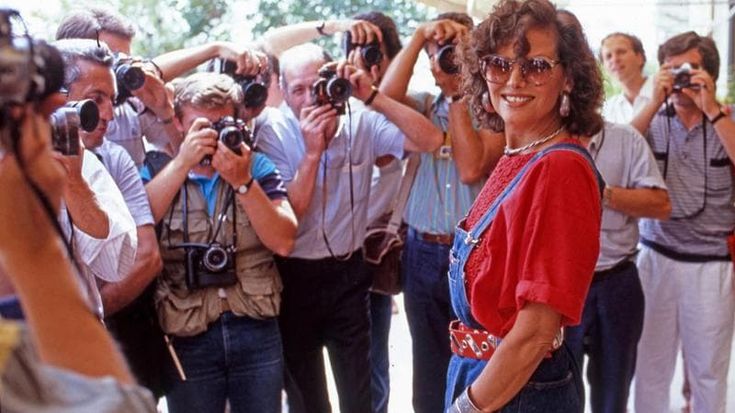 Cristaldi, Squitieri e quei baci con Delon: i grandi amori di Claudia Cardinale