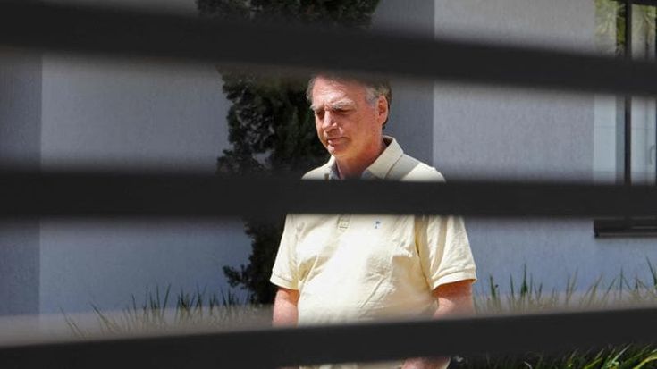 Brasile, dal golpe alla possibile fuga dai domiciliari: Bolsonaro in carcere, fine di una parabola