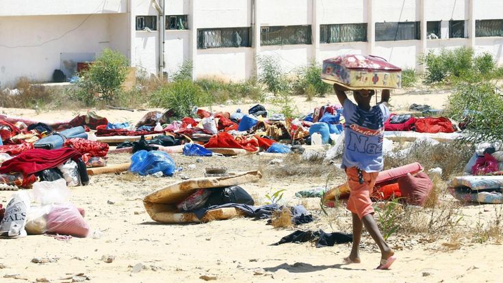 La minaccia di Tripoli: “Liberiamo i migranti”