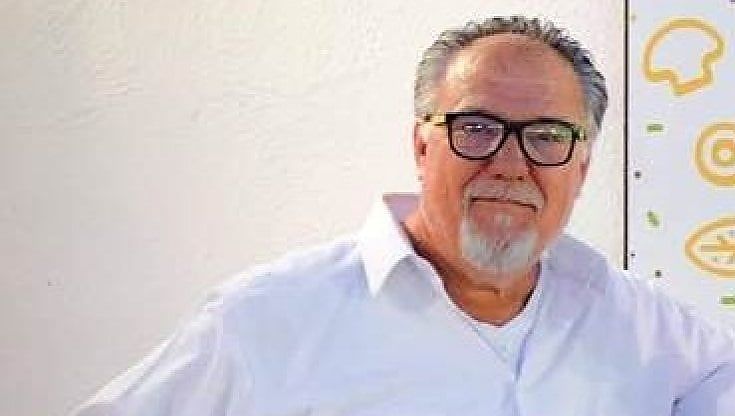 Bari, addio a Nicola De Feo: il volto storico di Enzo e Ciro aveva 66 anni. "Sempre con il sorriso, ci ha cresciuto"