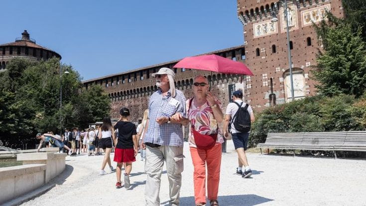 Milano nella morsa del caldo, domenica da bollino rosso: la massima arriverà a 37 gradi