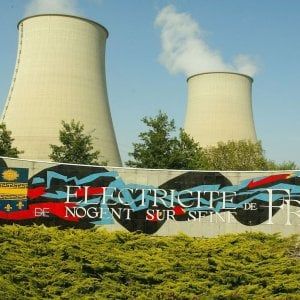 Paghi l'Autostrada, finanzi il nucleare francese