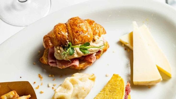 Una merenda sinoira in versione soft clubbing