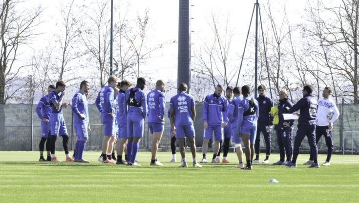 Serie B, l'Asl blocca il Pescara per tre gare. L'Ascoli tuona: ''Fermiamo il campionato''