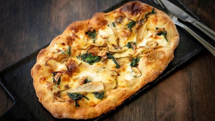 Ricette d’autore per scoprire, e valorizzare, la pinsa romana