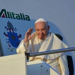 Il Papa: "Siamo al limite, ho paura di una guerra nucleare"