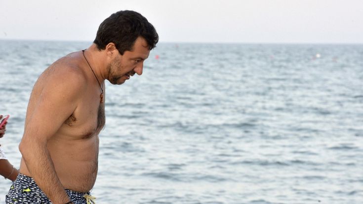 Adesso sul leader leghista il fantasma dell’incandidabilità