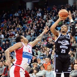 La Virtus si salva a Pesaro. Ora la classifica &egrave; meno cupa
