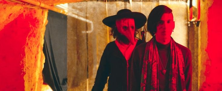 Vinicio Capossela e Young Signorino, il video in anteprima. Su 'Robinson' l'intervista