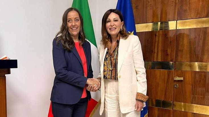 Airbnb, l’incontro a Roma tra Funaro e Santanché: “Collaboriamo sul turismo”