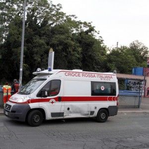 Cerreto, cade dal tetto: &egrave; grave