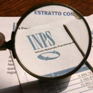 Pensione di vecchiaia, congelato il requisito anagrafico a 67 anni nel 2021