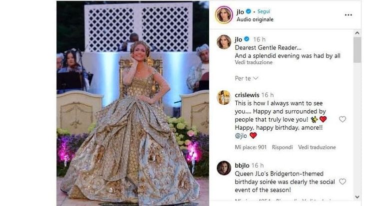 Jennifer Lopez, per i 55 anni una festa a tema Bridgerton con parrucche, cavalli e balletti