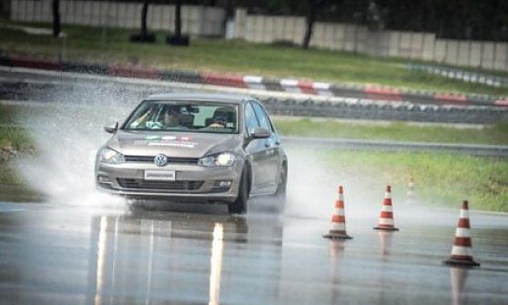 Viaggio nel maxi centro ricerca Bridgestone