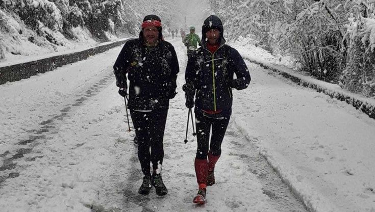 Cinque Terre, lo Sciacchetrail interrotto per neve, sospeso anche il tratto Rapallo-Loano della Coppa Milano-Sanremo