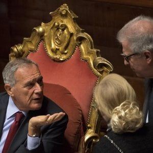 Zanda: "Spero non sia questa la campagna elettorale" 