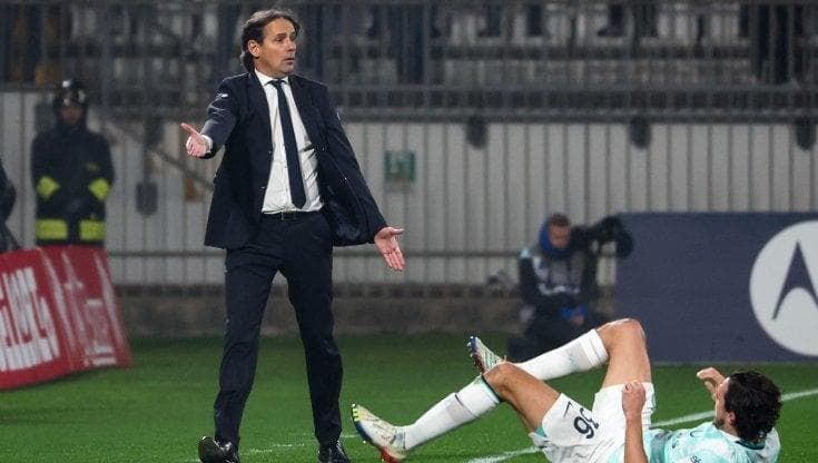 Inter, Inzaghi: "Sono 5 anni che c'è il Var, l'arbitro ha fatto un grave errore sul gol annullato"