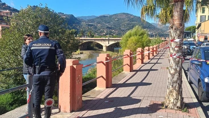 Migrante trovato morto sgozzato a Ventimiglia