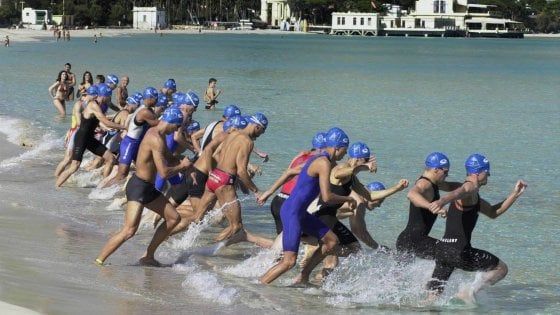 Palermo, domenica di triathlon e maratona. Strade chiuse a Mondello e in Favorita