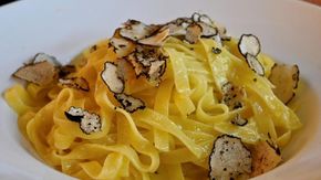 Gli eventi che celebrano i sapori d’autunno, dal tartufo alle castagne