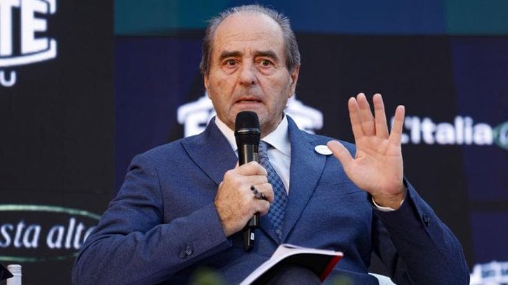 Referendum, Di Pietro: “Voterò sì perché l’arbitro non può essere fratello di uno dei giocatori”