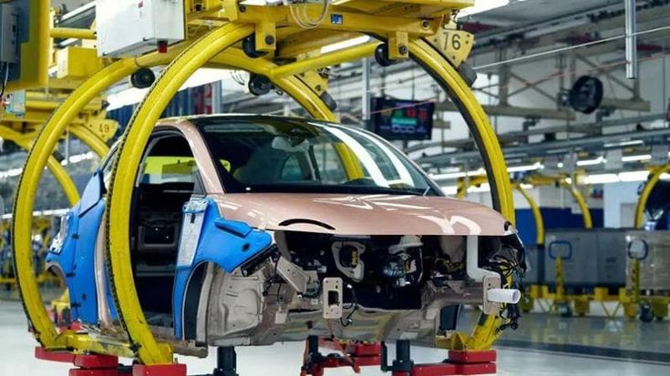 Piccole è bello: il mercato Ue delle mini auto elettriche crescerà del 125% in 7 anni. Ecco perché