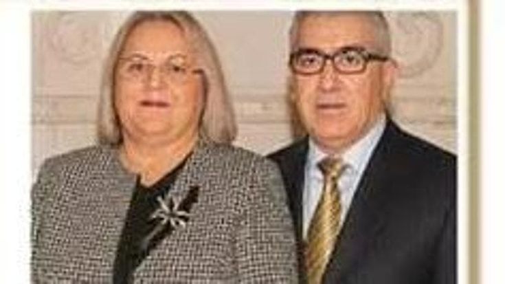Ricoverati in ospedali diversi, marito e moglie muoiono a due ore di distanza. “Voi, sempre uniti”